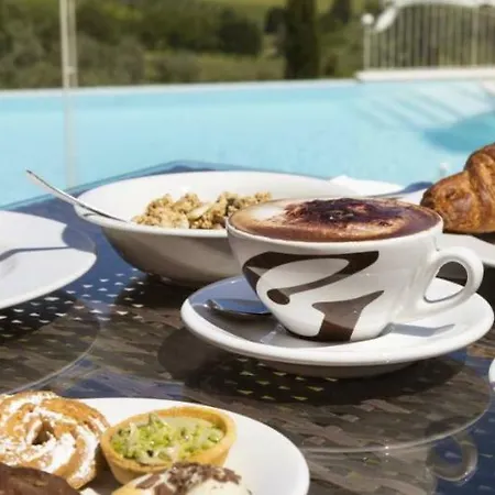 Bed & Breakfast Living 2