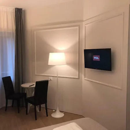 Bed & Breakfast Living 2 Bologna